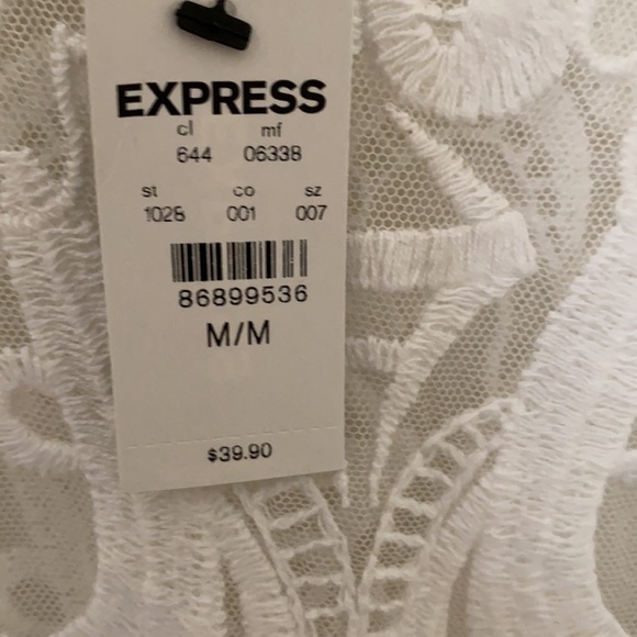 Express white top! - Picture 3 of 4